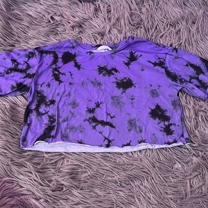 it is a size 11-12 in kids from shein and it’s really good for running.